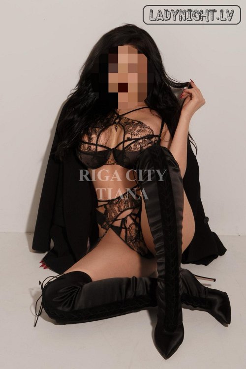 Tiana Real GFE