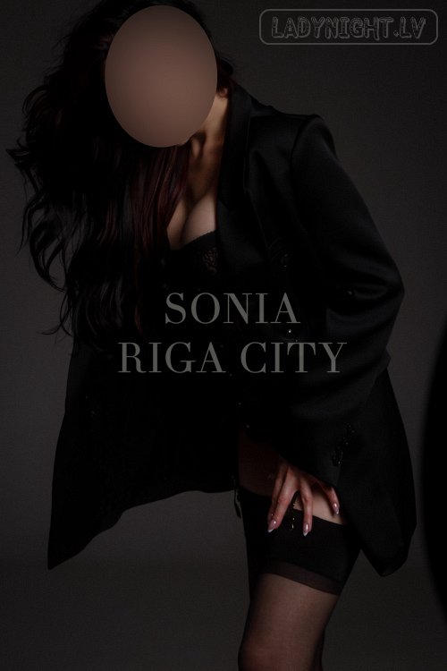 Sonia REAL